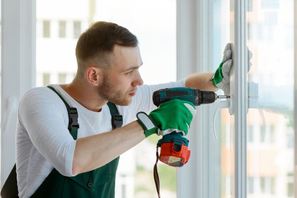 Maintain Double Glazed Windows Easy With Repair Professionals