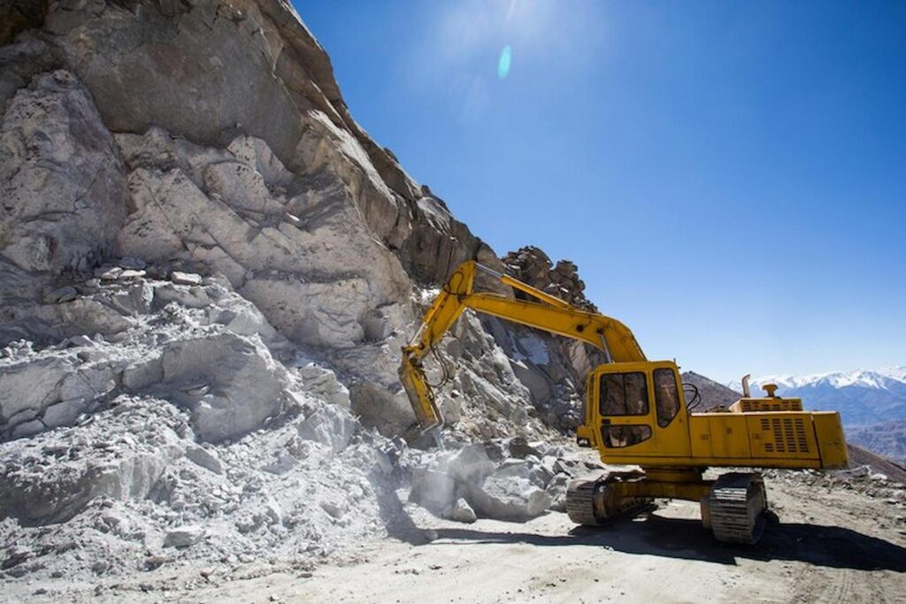 Mining Equipment Innovations: Exploring the Advancements in the Industry